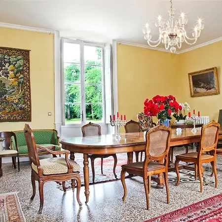 Bed & Breakfast Chateau Lamothe Du Prince Noir - Saint-Sulpice-et-Cameyrac