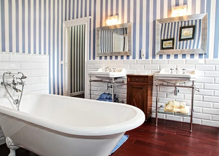 Chateau Lamothe Du Prince Noir -